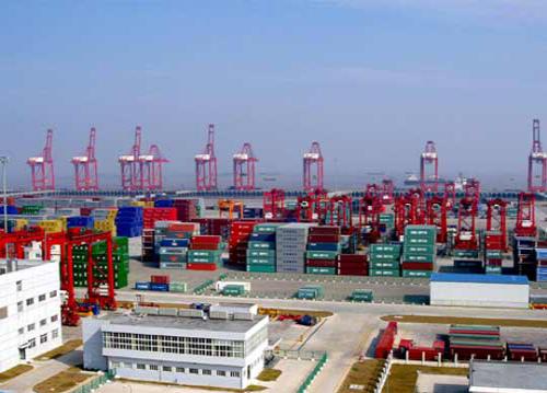 上海取代新加坡成为吞吐量最大海运港口
