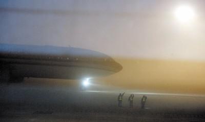 浦东机场进出港航班几乎全线停航