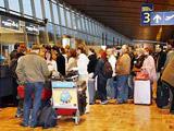 芬兰航空罢工三天 200多条航班取消
