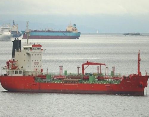 突发！一油轮船长、轮机长遭绑架！